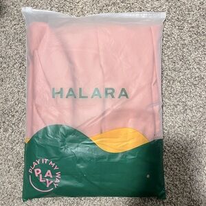 Halara jumpsuit - flowy bottoms of pants